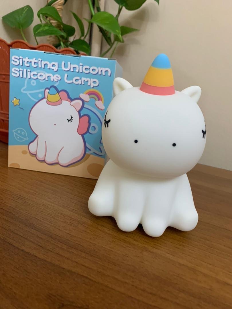 Veilleuse en Silicone Forme Unicorne pour Chambre d’enfant Rechargeable - الصورة 4