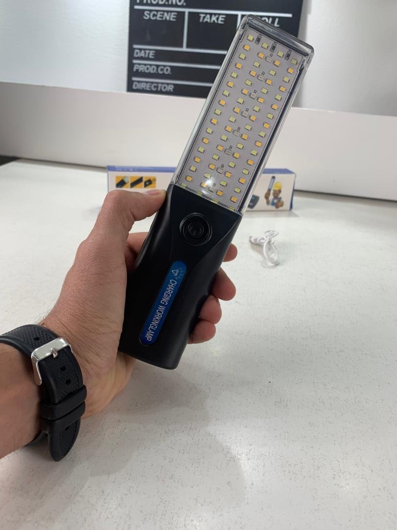 Lampe de Travail LED Rechargeable Éclairage Ultra-Puissant avec Panneau Solaire Intégré – مصباح عمل قابل للشحن - الصورة 3