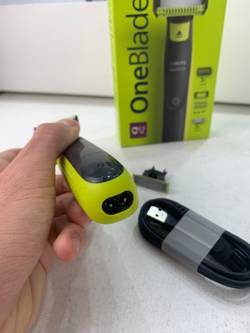 Philips OneBlade QP2824/10 Tondeuse Rechargeable Original – ماكينة حلاقة أصلية للرجال - الصورة 2