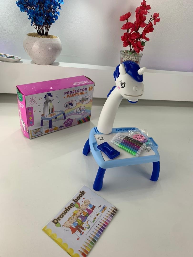 Jouet Projecteur de Dessin Aolieh, Table de Dessin Éducative pour Enfants avec Projecteur LED et Accessoires – لعبة جهاز عرض الرسم للأطفال - الصورة 9
