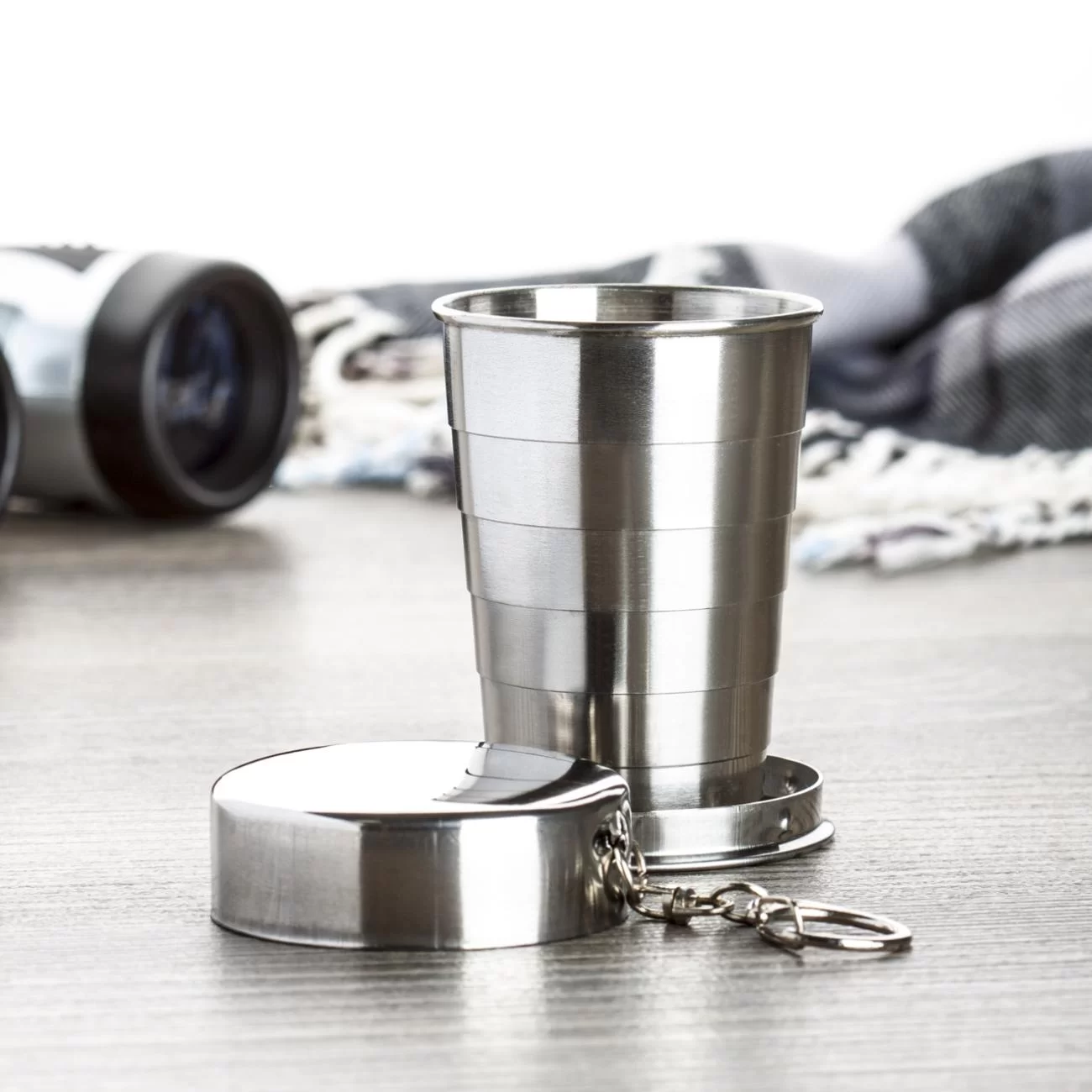 ⁦Mug de camping pratique idéal pour les boissons avec crochet de suspension - كوب مشروبات قابل للطي⁩ - الصورة ⁦2⁩