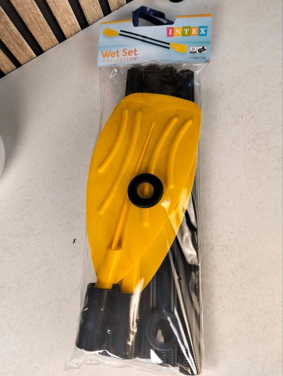 ⁦Paire de Rames Intex 122 cm en PVC Robuste Démontables en 3 Pièces pour Kayak et Bateau - طقم مجاديف متينة⁩ - الصورة ⁦2⁩