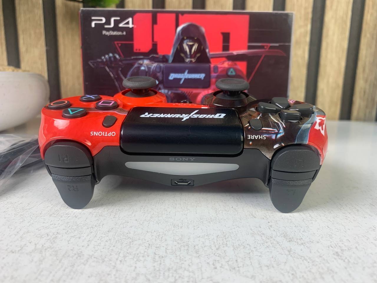 SONY DualShock Manette PS4 Sans Fil, Batterie Rechargeable (High Copy) – Edition Ghost Runner - الصورة 6