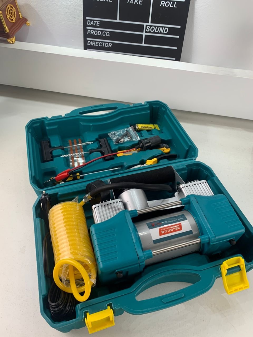 XTop Compresseur d’Air Double Cylindre avec Kit de réparation 12V -110PSI – نافخ عجلات السيارة مع أدوات التصليح - الصورة 10