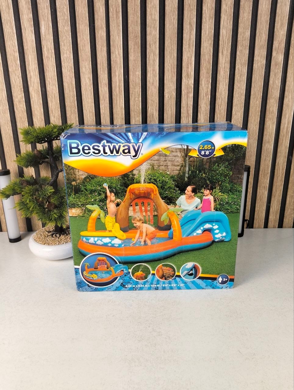 Air de Jeux Gonflable Bestway 53069 Lava Lagoon Toboggan Amovible et Fontaine à Eau - مركز الألعاب المائي المتكامل للأطفال - الصورة 2