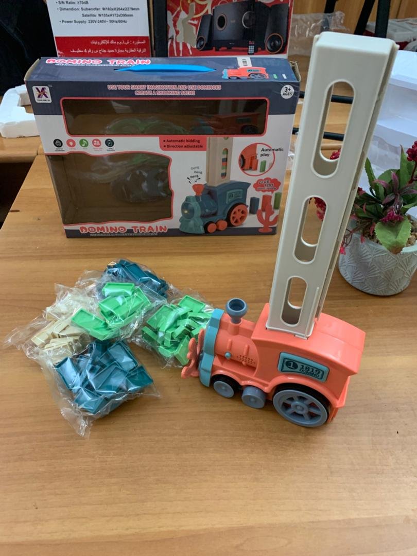 ⁦Jeu De Train Domino Educatifs avec lumières et Musique pour Enfants⁩ - الصورة ⁦4⁩