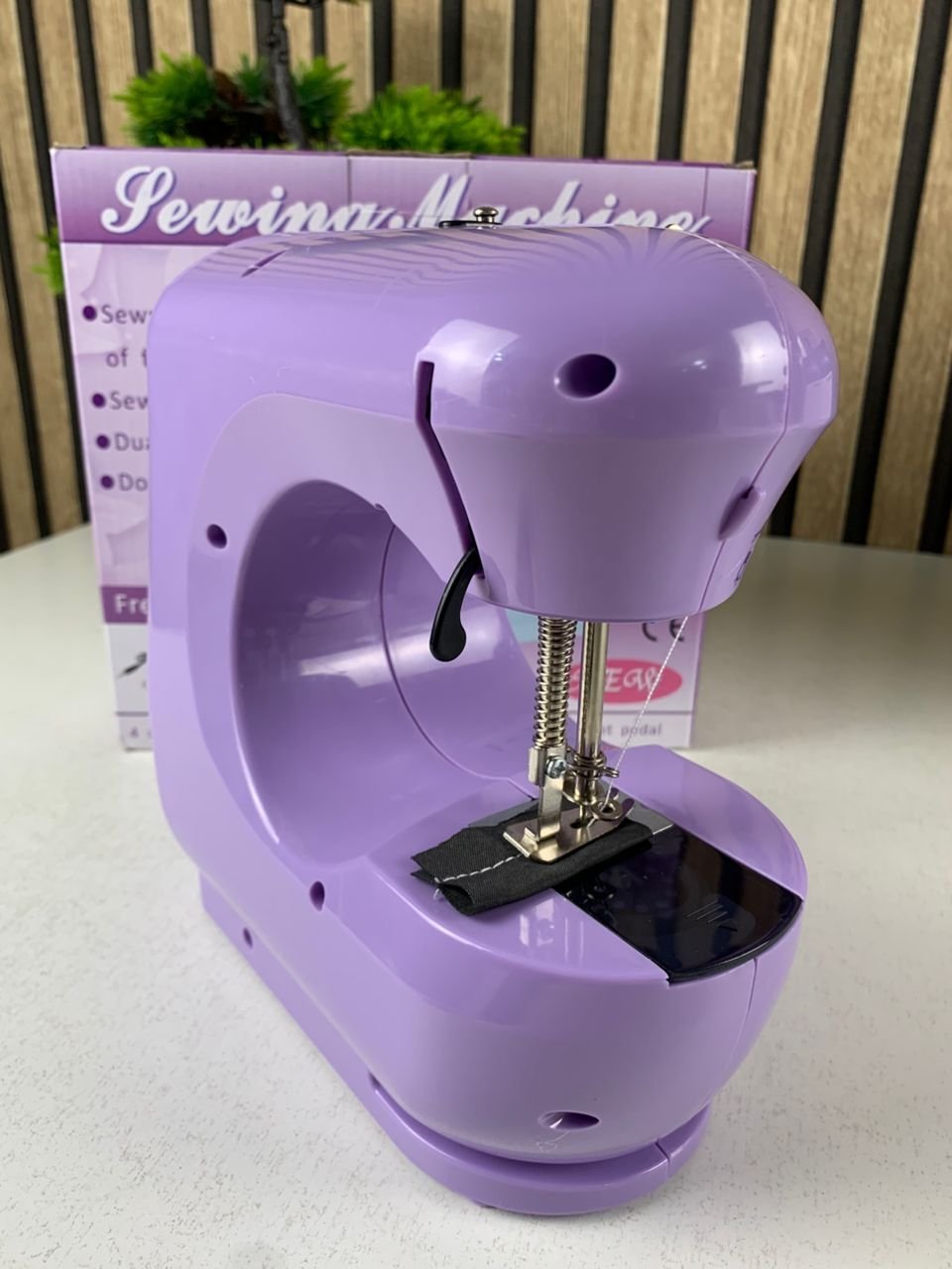 ⁦Machine à coudre électrique portable et légère JYSM-301 – آلة خياطة⁩ - الصورة ⁦5⁩