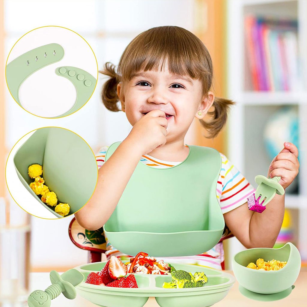 ⁦Lot de 6 accessoires d’alimentation en silicone pour bébé – طقم تغذية للأطفال⁩ - الصورة ⁦4⁩